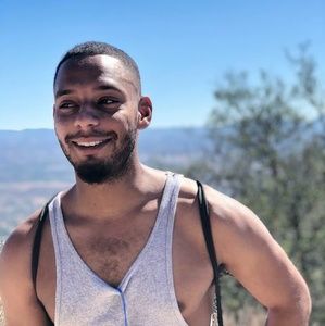 Meet your Posher, Alex